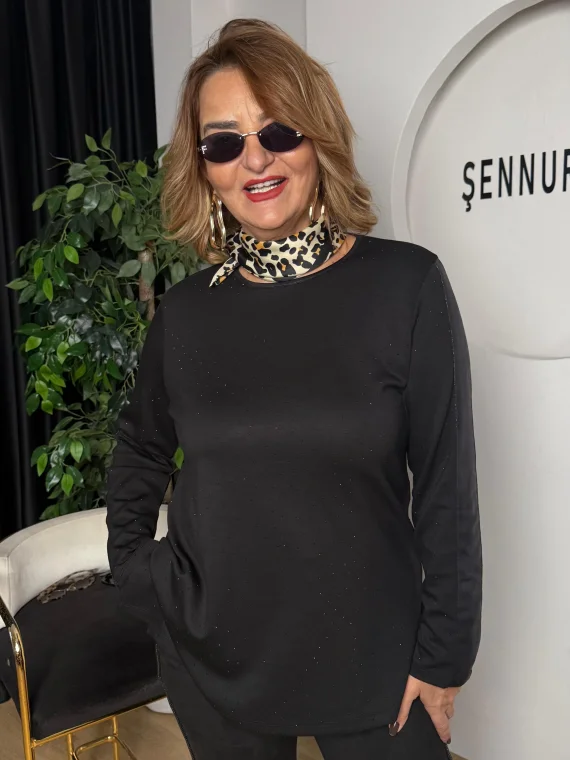 Siyah Taşlı Bluz 0674