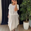 Beyaz Boncuk Kemerli Etek 8101-1