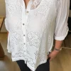 Beyaz Dantelli Gömlek 5642