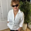 Beyaz Sırt Düğmeli Gömlek 5544