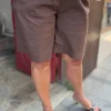 Kahverengi Çiçek Desen Saten Kemerli Gabardin Şort 8837