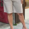 Vizon Çiçek Desen Saten Kemerli Gabardin Şort 8837