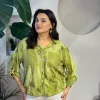 Yağ Yeşili Batik Benek Desen Pul Detaylı Gömlek 22007-6