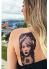 Geçici Kadın Modelli Dövme Tattoo