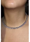 Gümüş Renk Kalp Detaylı Taşlı Choker Kolye