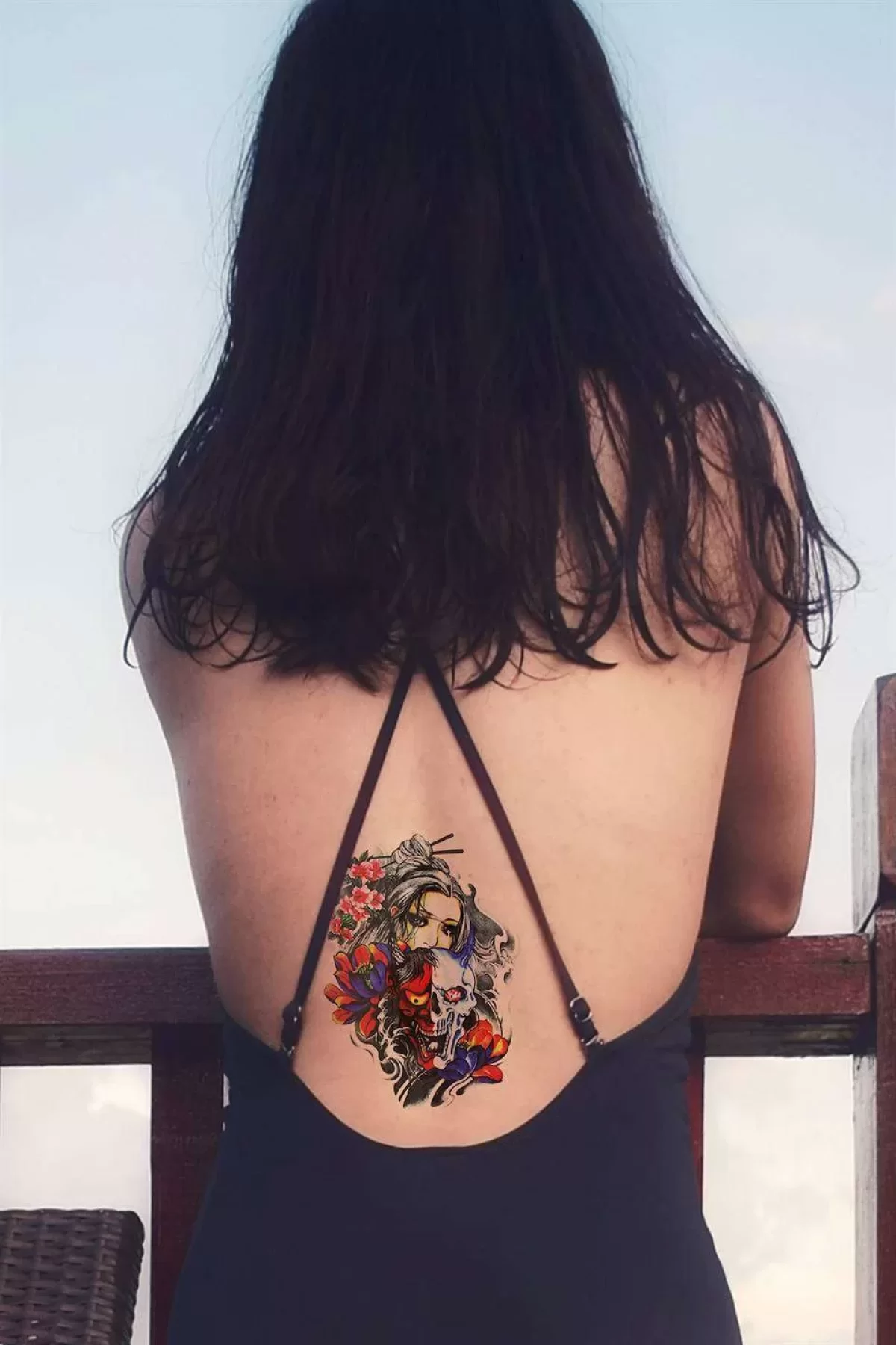 Geçici Kadın Ve Maske Modelli Dövme Tattoo