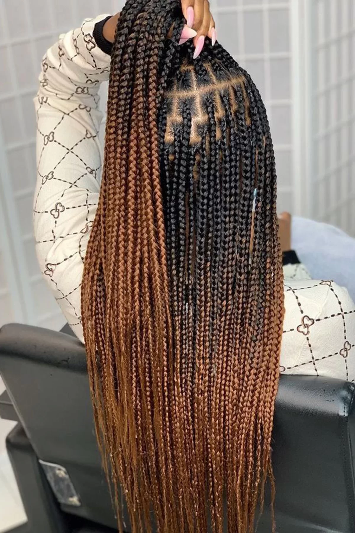 Kahverengi Siyah İki Renk Ombreli Afrika Zenci Örgüsü Box Braid Sentetik Saç 60cm 100gr