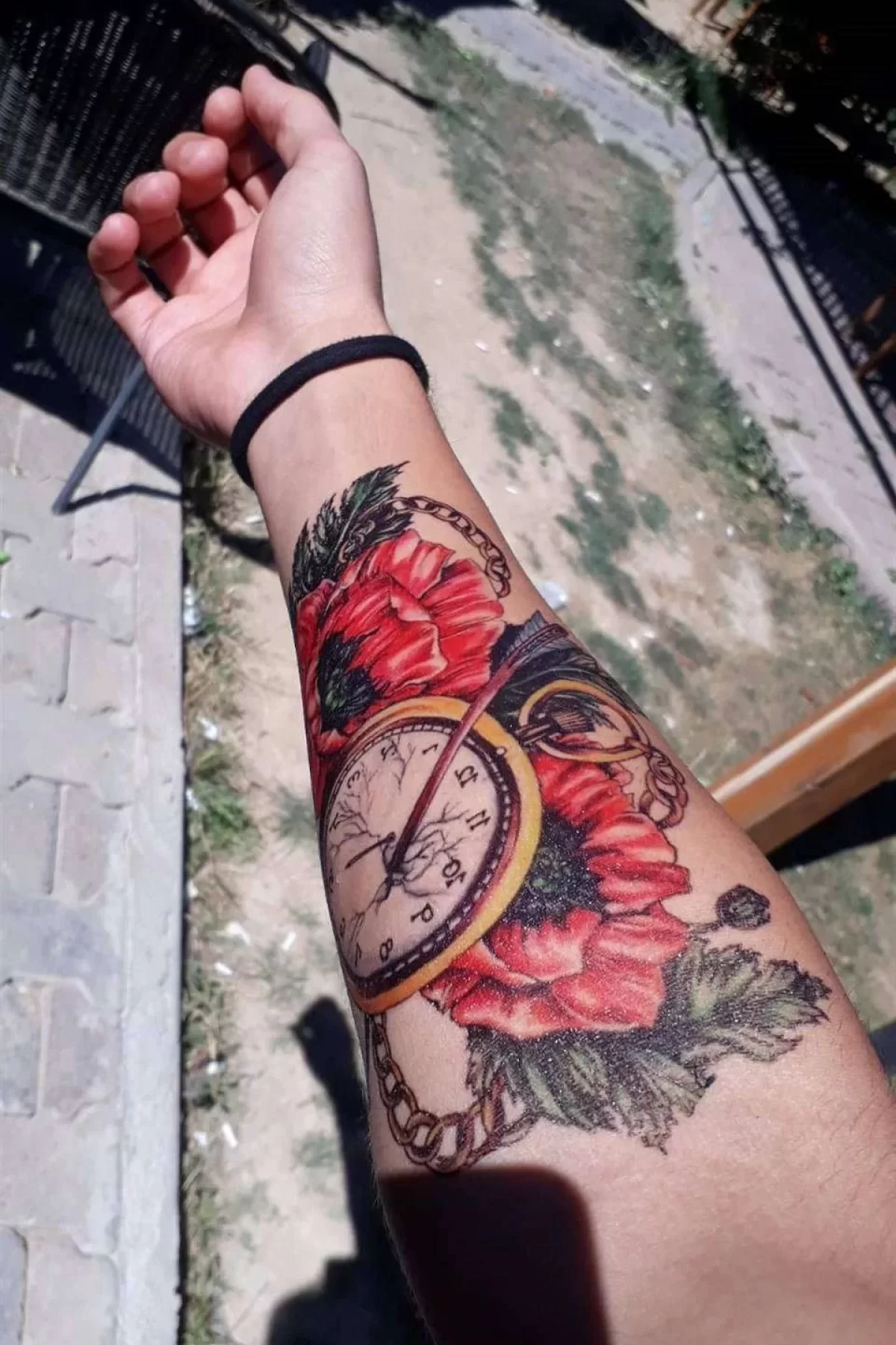 Geçici Saat Ve Ok Dövme Tattoo