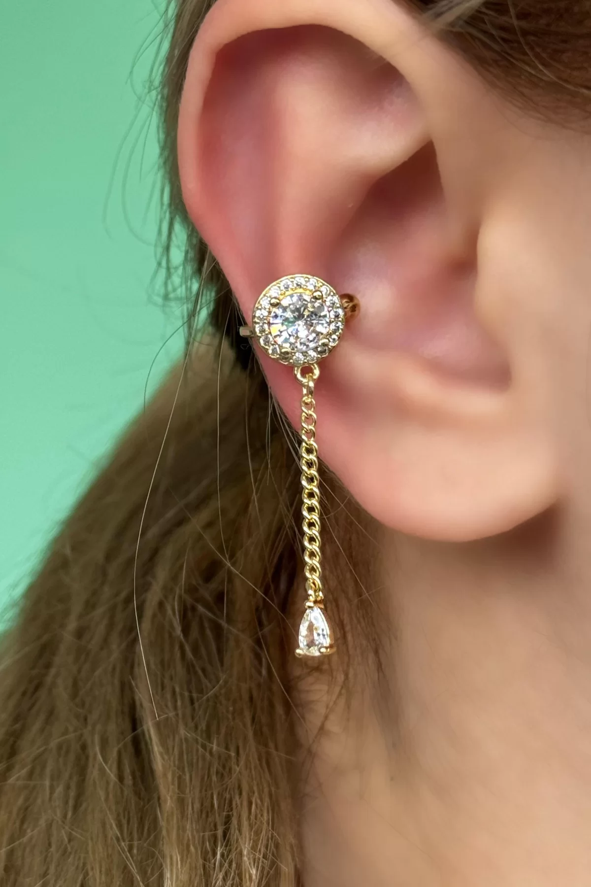 Altın Renk Taş Detaylı Ear Cuff (Tek)