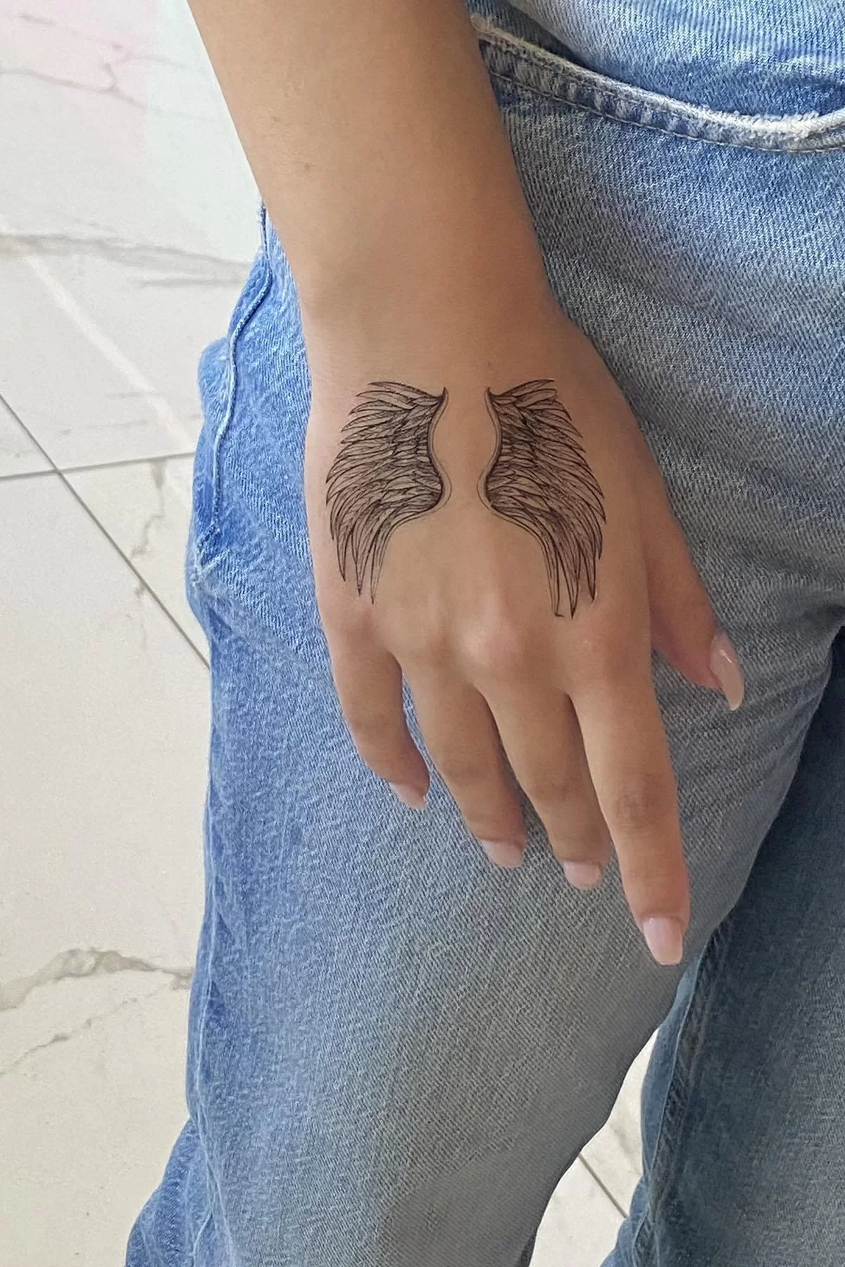 Geçici Kanat Figürlü Dövme Tattoo