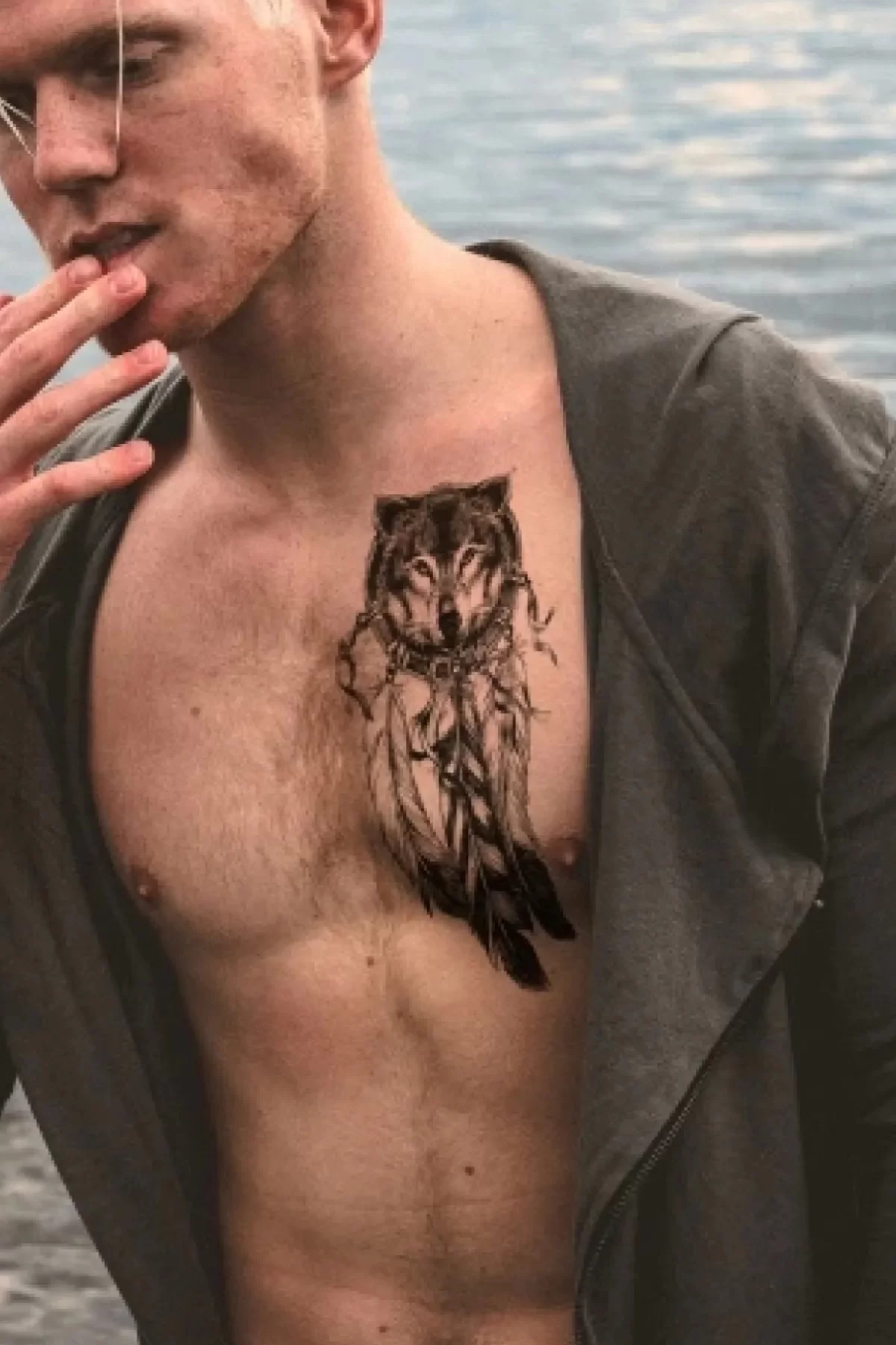 Geçici Kurt Figürlü Dövme Tatto