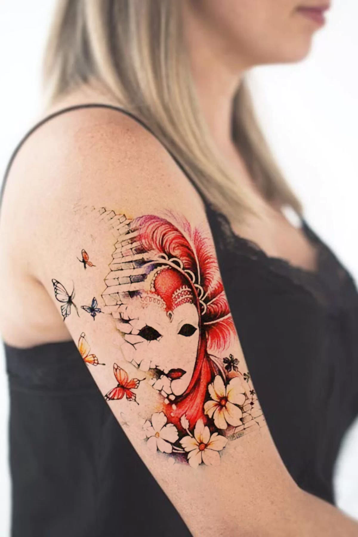 Geçici Maske Ve Kelebek Dövme Tattoo