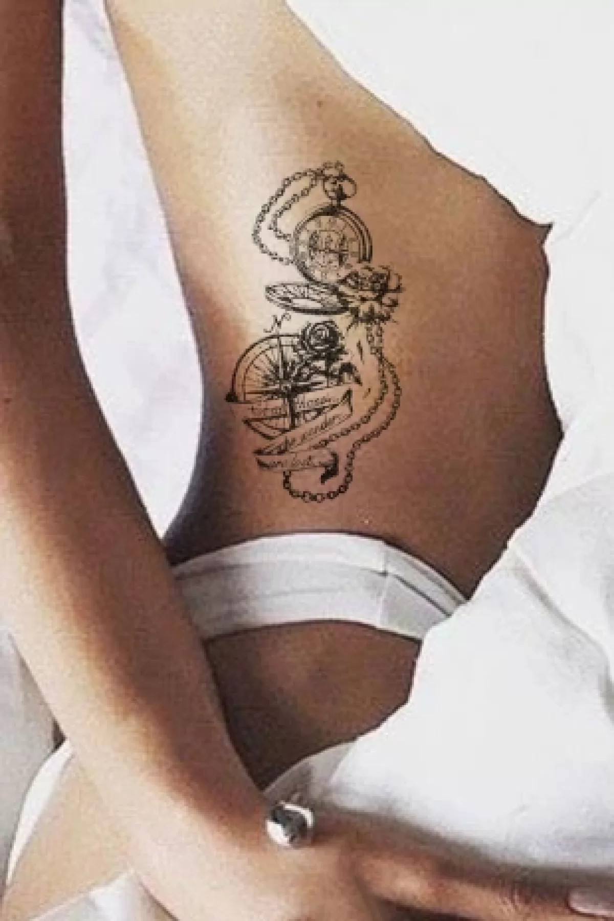 Gerçekçi Geçici Pusula Ve Köstekli Saat Dövme Tattoo