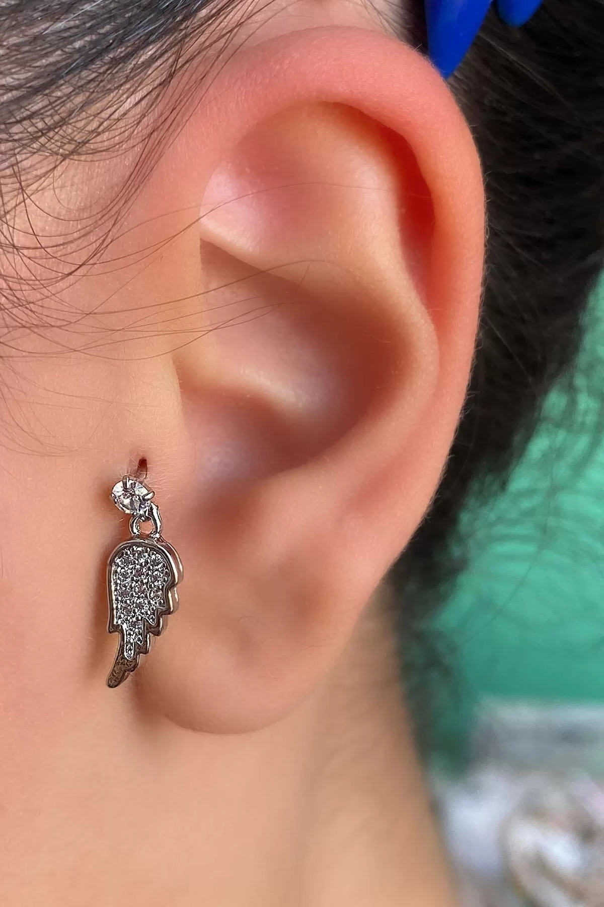 Gümüş Renk Cerrahi Çelik Kanat Figürlü Tragus/Kıkırdak Küpe/Piercing (Tek)