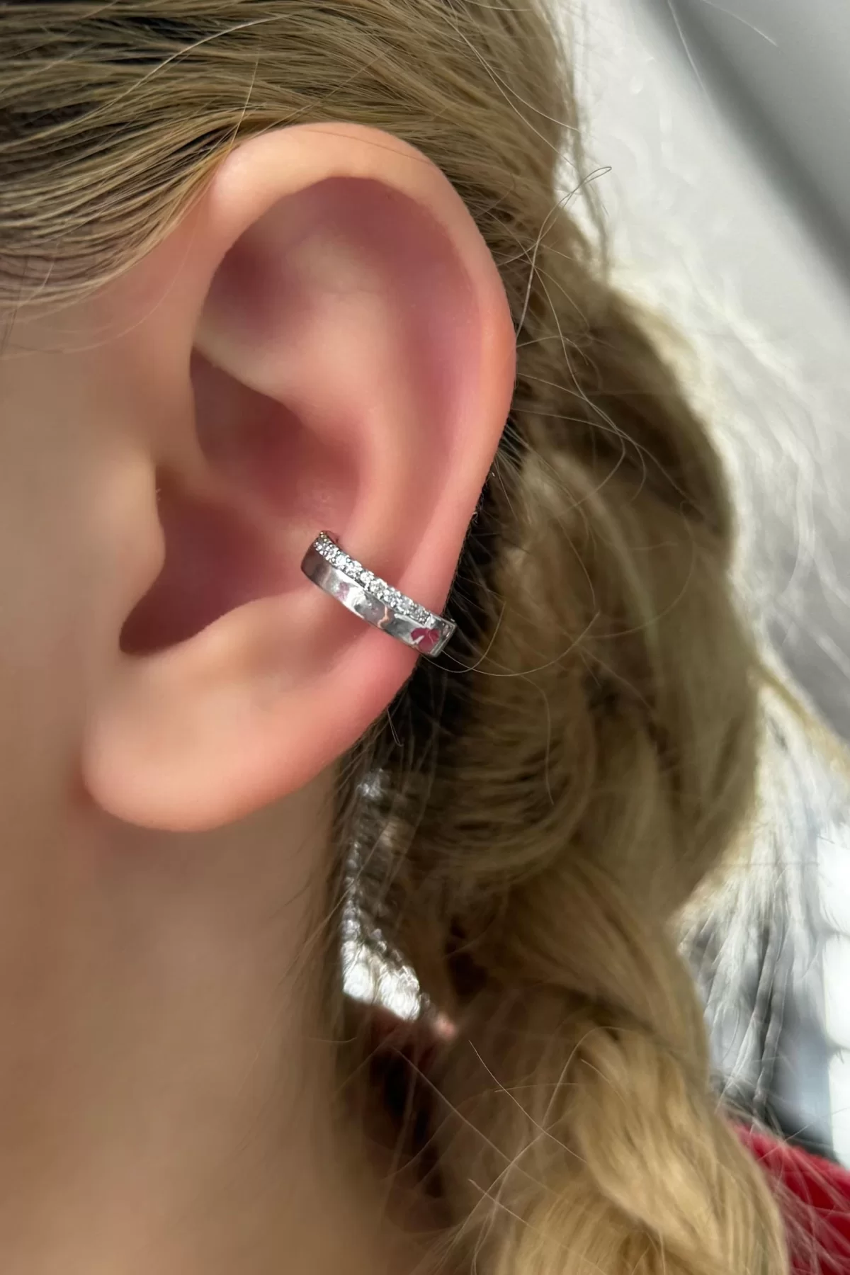 Gümüş Renk Halka Detaylı Taşlı Çelik Ear Cuff (tek)