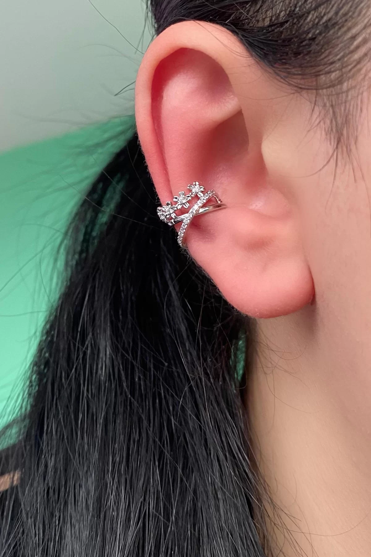 Gümüş Renk Taşlı Çelik Ear Cuff (Tek)