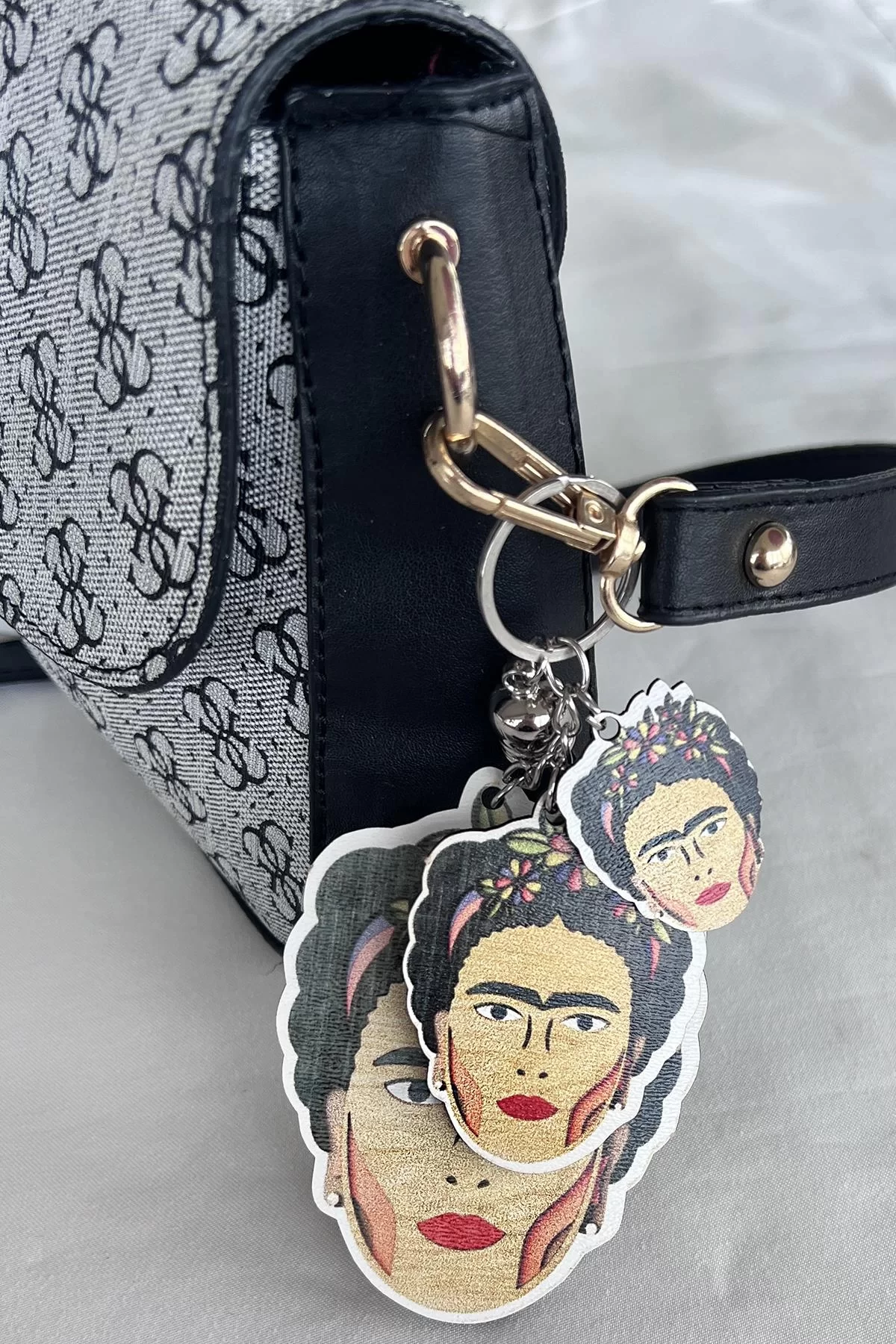 Karışık Renkli Frida Kahlo Figürlü Anahtarlık