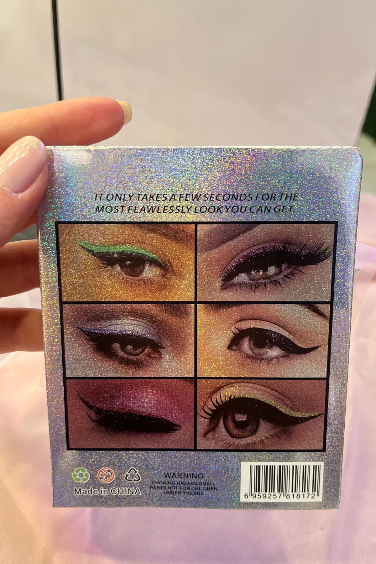 Kendinden Yapışkanlı Sticker Glitter Eyeliner 4 Çift