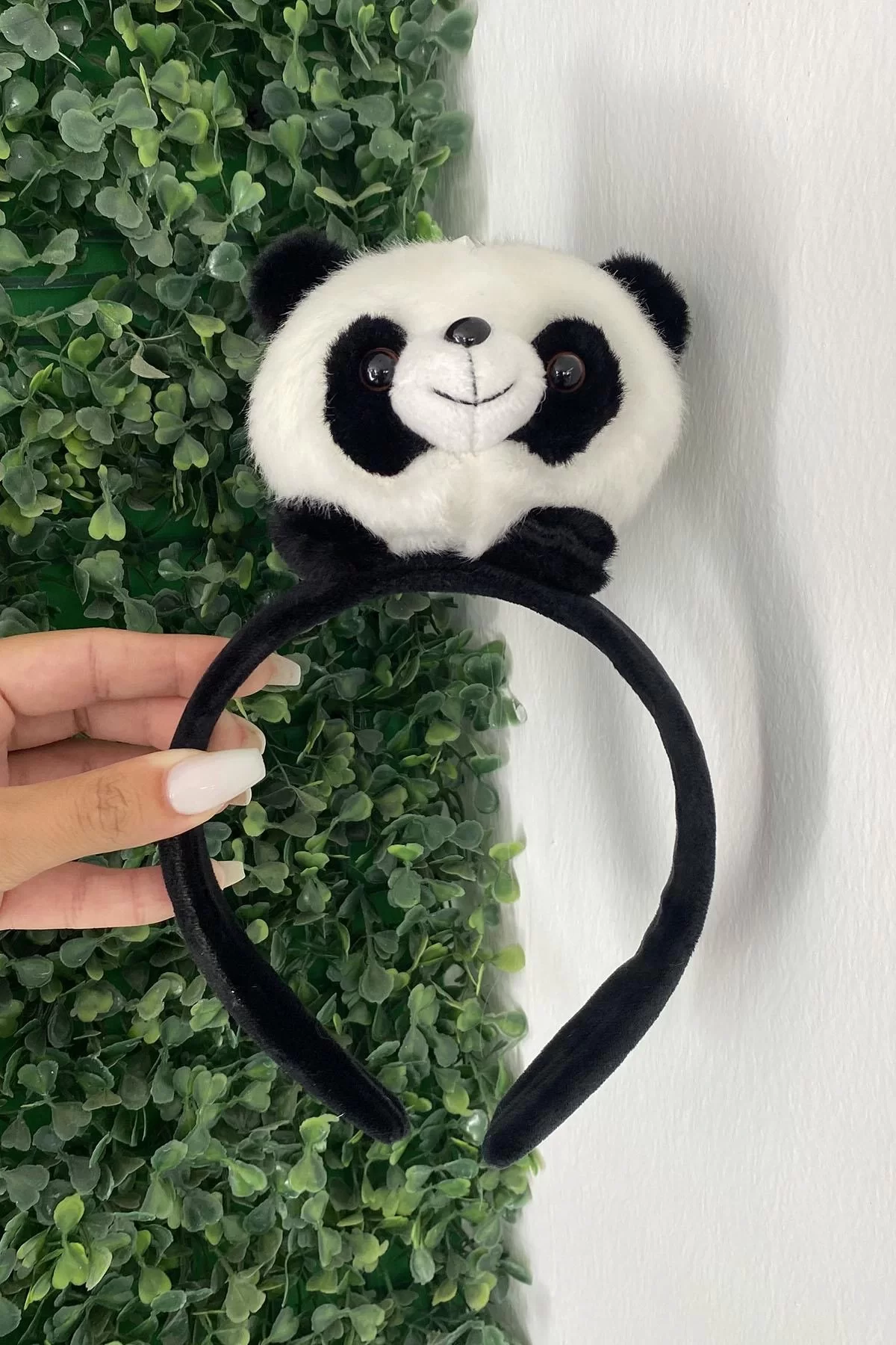 Siyah Ve Beyaz Renk Panda Figürlü Peluş Taç