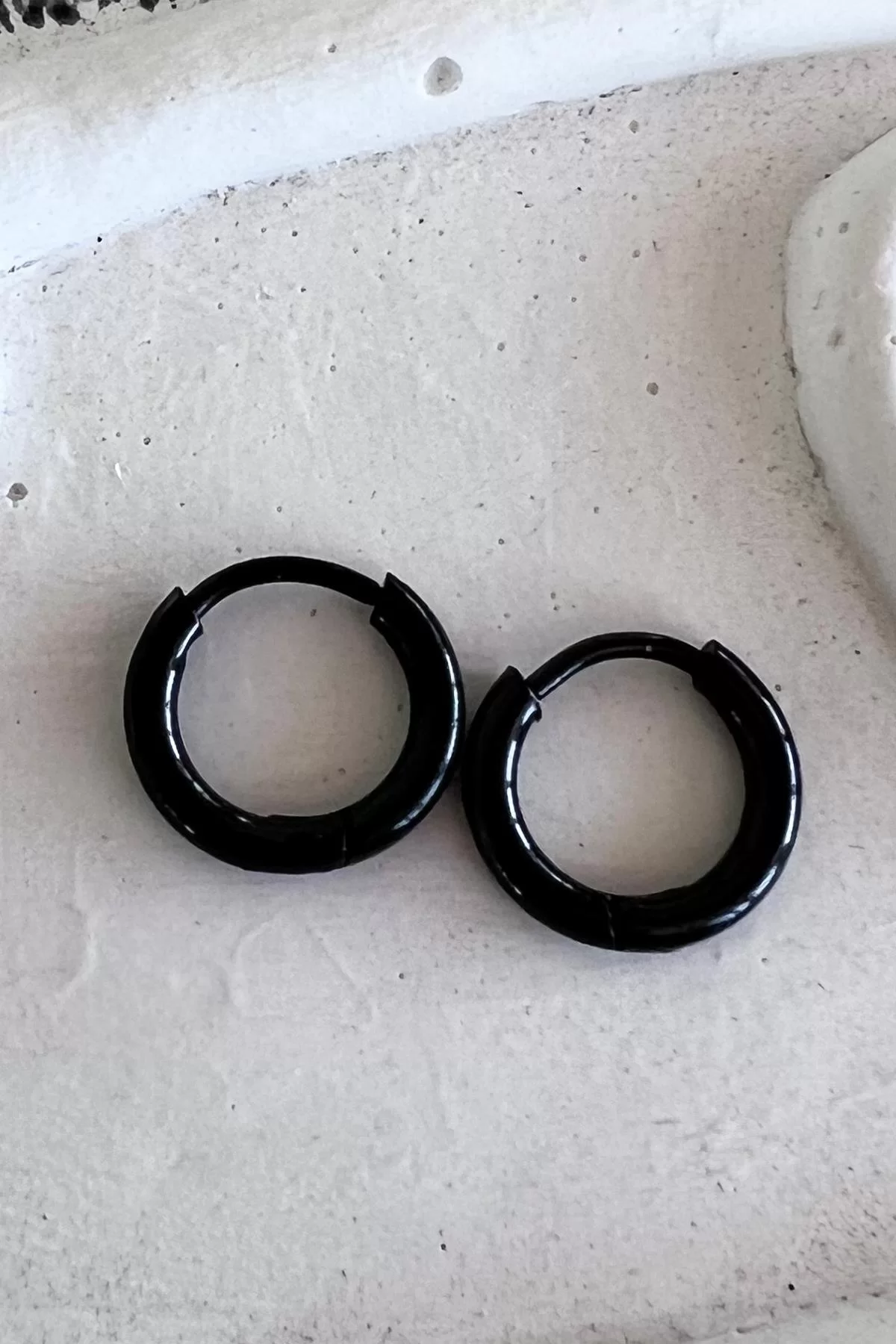 Siyah Renk Unisex Çelik Halka Küpe 10mm (çift)