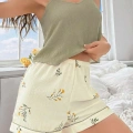 Kadın Ekru Çiçek Baskılı Şortlu Gecelik Pijama Takımı 5099