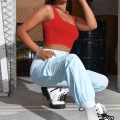 Kadın Kırmızı Kalın Askılı Crop Top Büstiyer Esnek Kumaş Şık Basic Kadın Üst Giyim