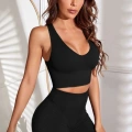 Kadın Siyah Modern Fit Derin Göğüs Dekolteli Şık Crop Top Bluz