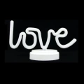 Neon Işıklı Love Yazılı Masa Gece Lambası