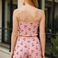 Pembe Kiraz Desenli Kurdelalı Askılı Şortlu Pijama Takımı