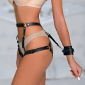 Şık Deri Kelepçeli Popo Saran Harness Takım - 1028