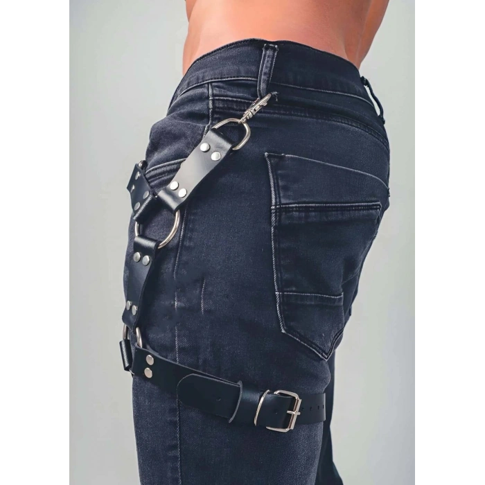 Bacağı Saran Seksi Deri Harness - m51