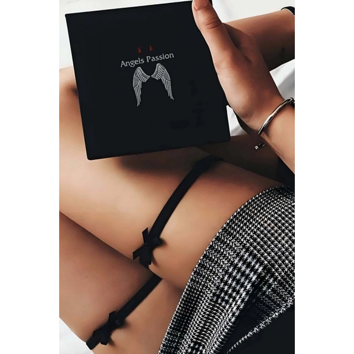 Fiyonklu Seksi Bacak Bandı - 268