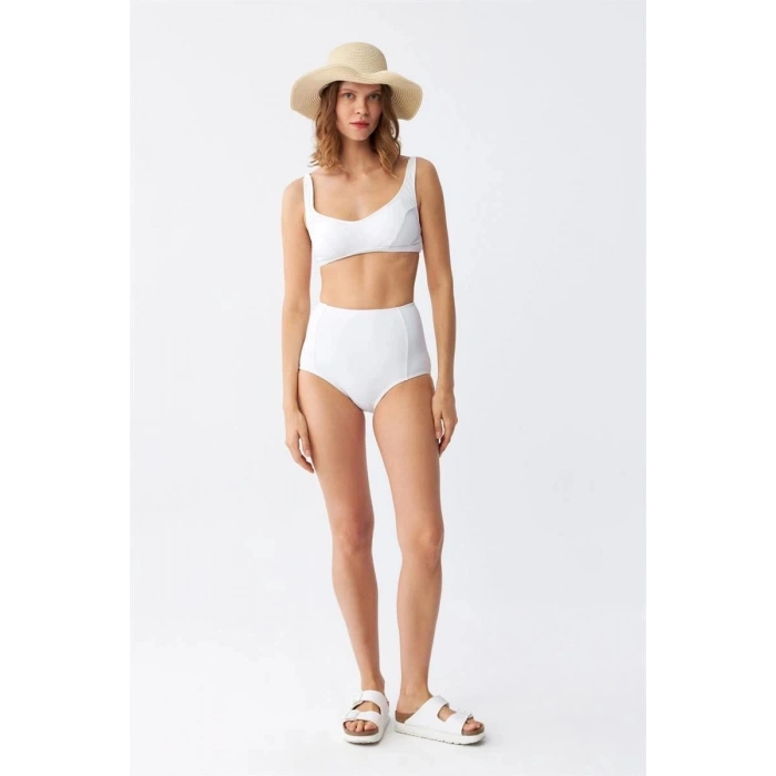 Kadın Basic Beyaz Pedli Yüksek Bel Bikini Takımı