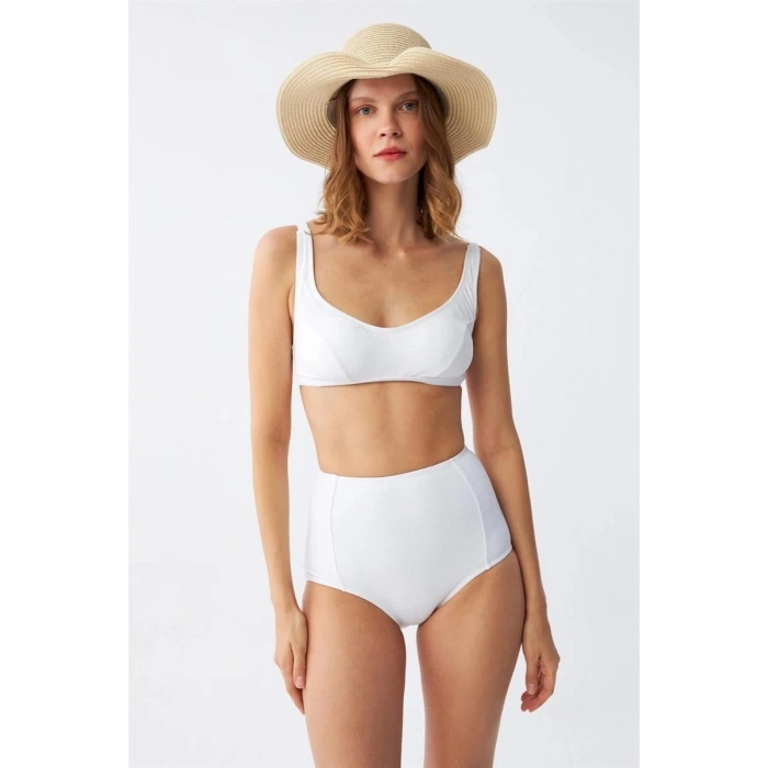 Kadın Basic Beyaz Pedli Yüksek Bel Bikini Takımı