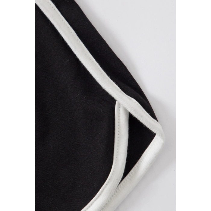 Kadın Siyah Askılı Crop Top Ve Şortlu Gecelik Takım