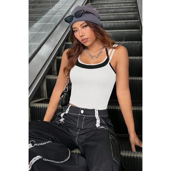 Kadın Siyah Beyaz Çift Renk Çapraz Askılı Crop Top Bluz