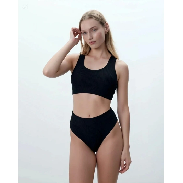 Kadın Transparan Dantel İşlemeli Göğüs Dekolteli Body