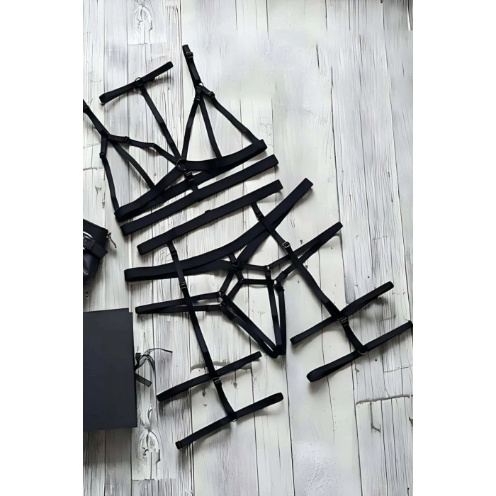 String - Sütyen Jartiyer Harness Takım - 142