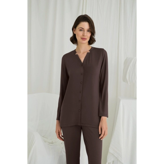 Uzun Kollu Boydan Düğmeli V Yaka Pijama Takımı
