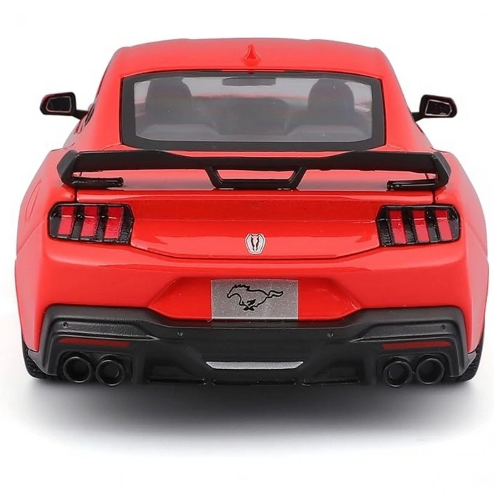 1:24 Ford Mustang Darkhorse 2024