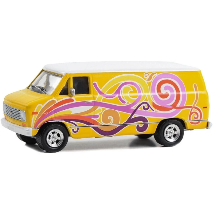 Greenlight 1/64 Vannin - 1976 Chevrolet G20 Custom Van
