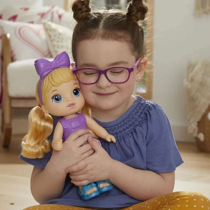 Baby Alive Köpüklü Saç Tasarımı Eğlencesi F5112