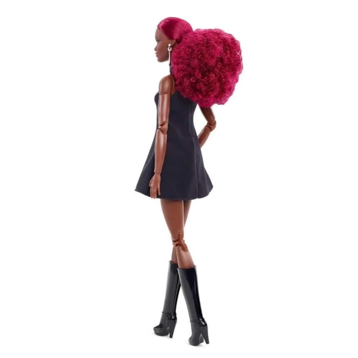 Barbie Basics İkonik Koleksiyon Bebeği Model 03