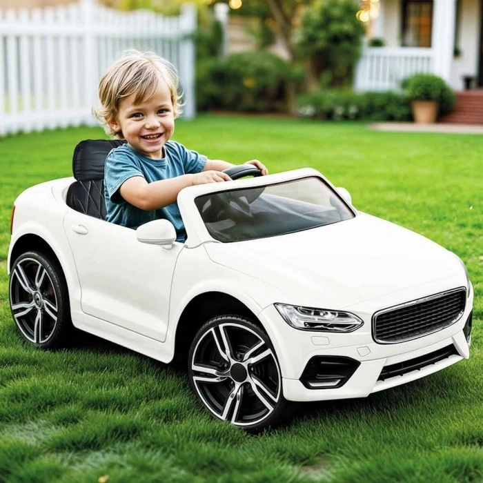 Dolu 8189 Grandex 12v Kumandalı Akülü Araba Beyaz