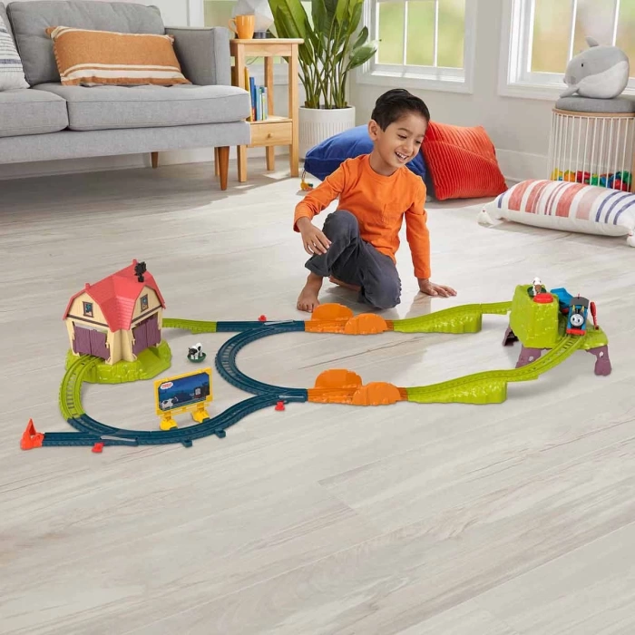 Fisher Price Thomas ve Arkadaşları Özel Çiftlik Oyun Seti HHN46