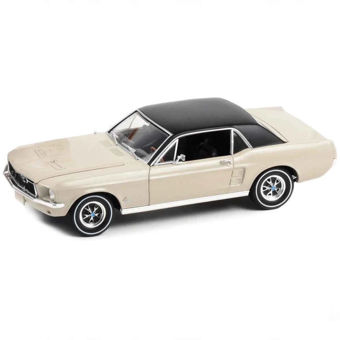 Greenlight 1:18 Autumn Smoke 1967 Ford Mustang Coupe