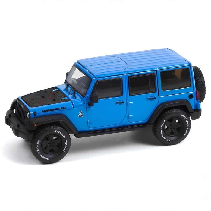 Greenlight 1:43 2016 Jeep Wrangler Unlimited Black Bear Edition