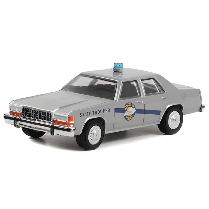 Greenlight 1/64 1983 Ford LTB Crown Victoria