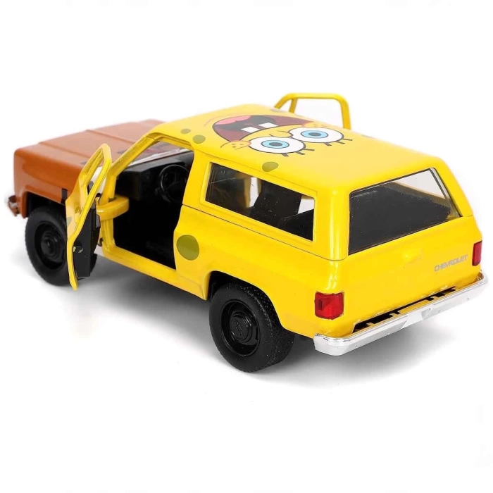 Jada Sponge Bob Figür ve 1980 Chevy K5 Blazer 253253017