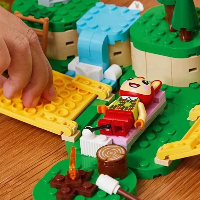 LEGO Animal Crossing Bunnie Açık Hava Aktivitelerinde 77047